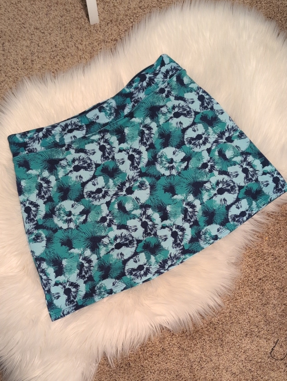 4/$20 Tranquility by Colorado Clothing Teal & Navy Floral Skort